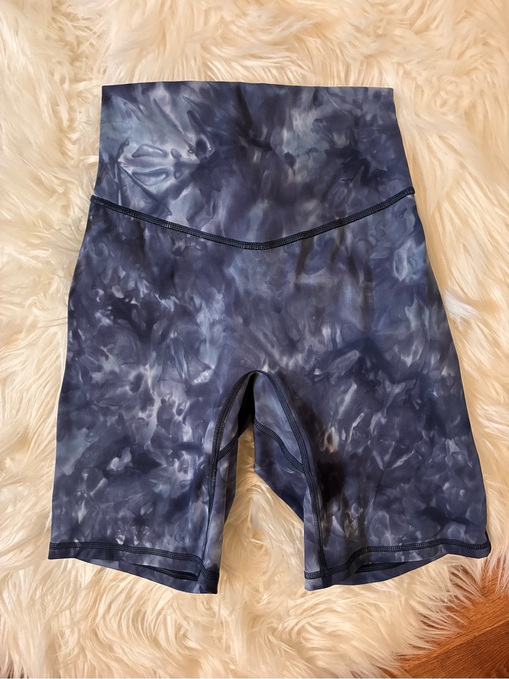Gymshark Elevate Cycling Shorts High Waisted Lakeside Blue Tie Dye Sz XS NWOT